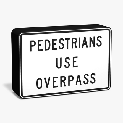 Pedestrians use Overpass Lampe