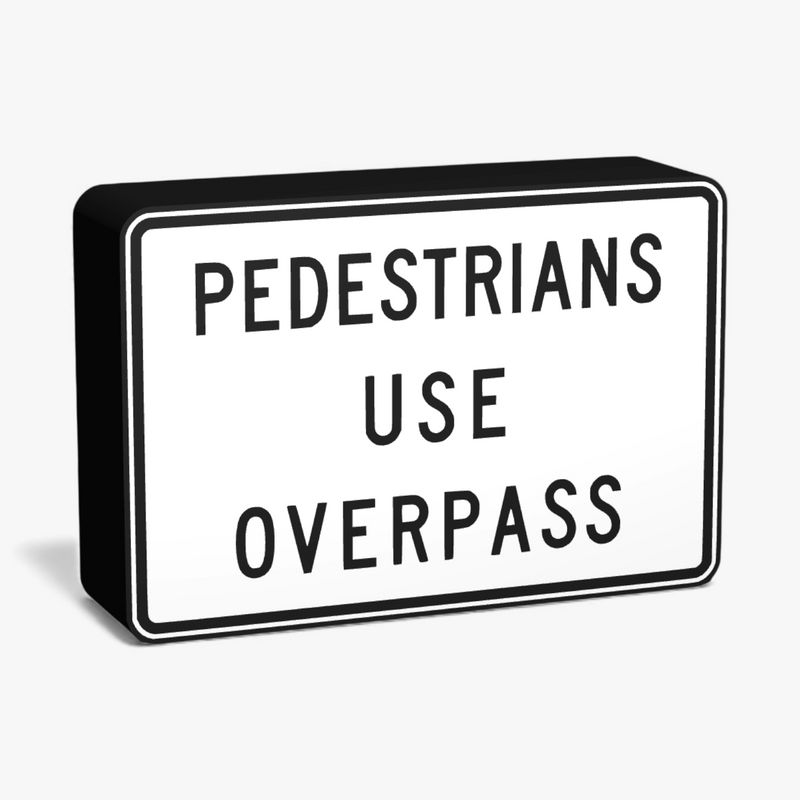 Pedestrians use Overpass Lampe