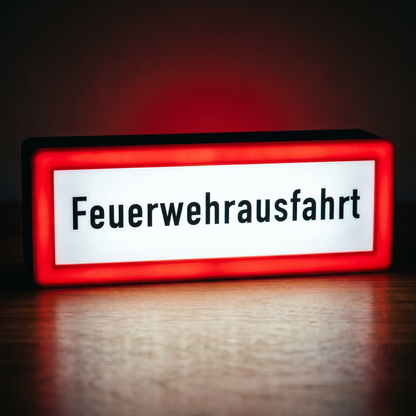 Feuerwehrausfahrt Feuerwehrzeichen Lampe