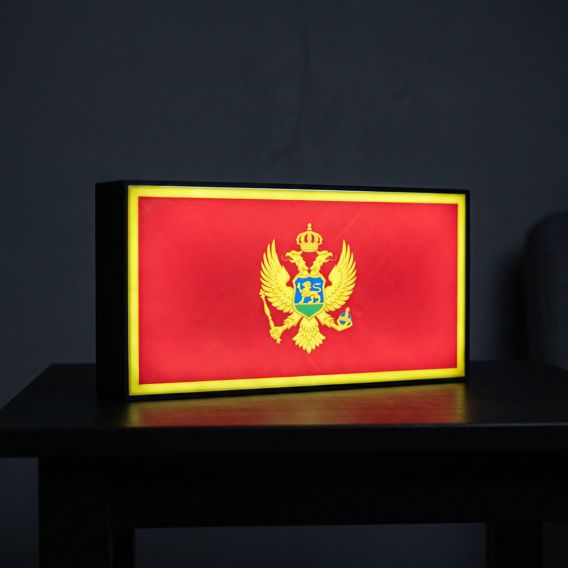Montenegro Flagge Lampe leuchtend