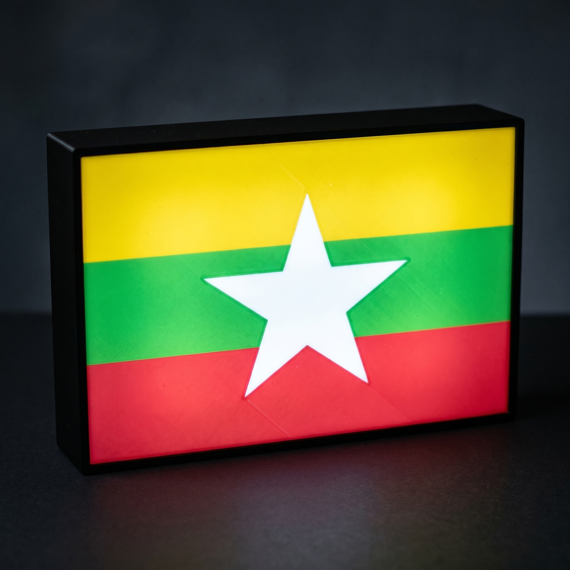 Myanmar Flagge Lampe leuchtend