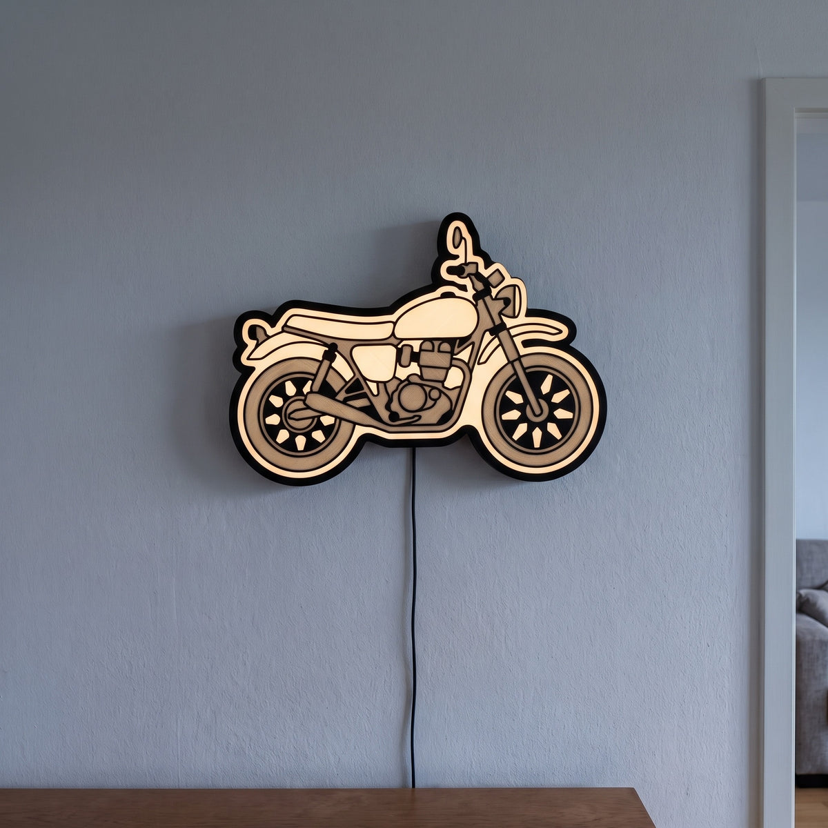 Scrambler Lampe, an der Wand leuchtend